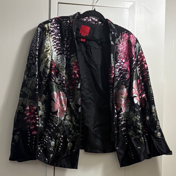 JS Collection Floral Black Jacket - Picture 1 of 11